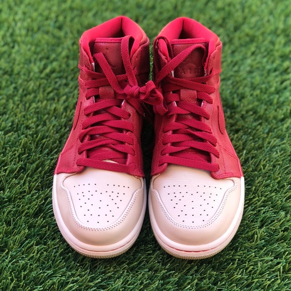 ❗️ENDING TONIGHT❗️ Air Jordan 1 Retro Hi PRM - Picture 3 of 6